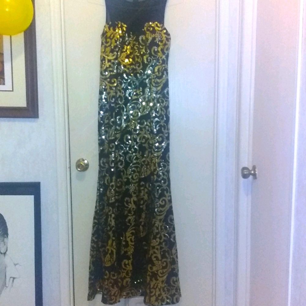 Beautiful Party Wear Good for Wedding Guest